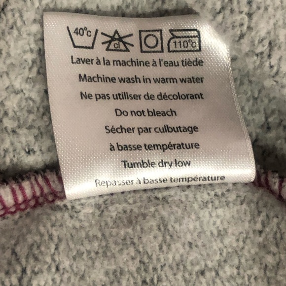 Souvenirs Northern Canada Moose Zip Up Hoodie Maroon Plaid Child Size 8 - Picture 8 of 11